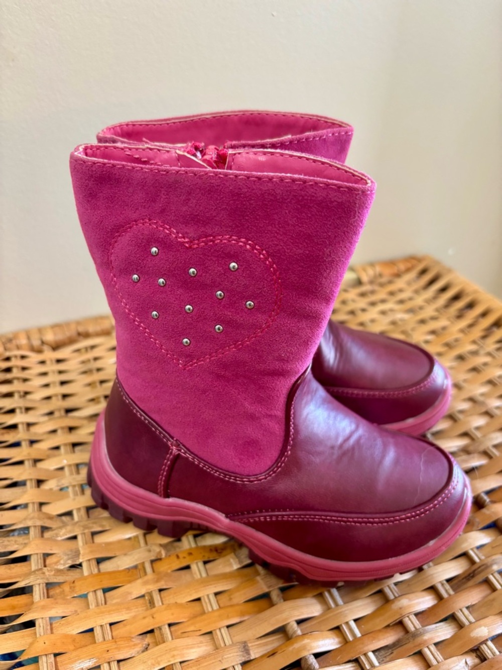 Kari Toddler Girls Pink Heart Accent Fur Lined Boots, Size 8